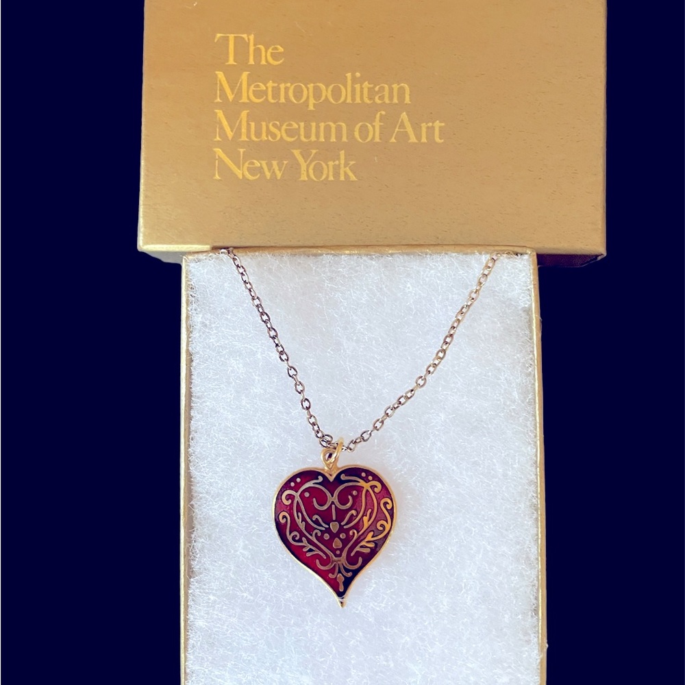 Metropolitan Museum of Art Renaissance Niello Heart Necklace